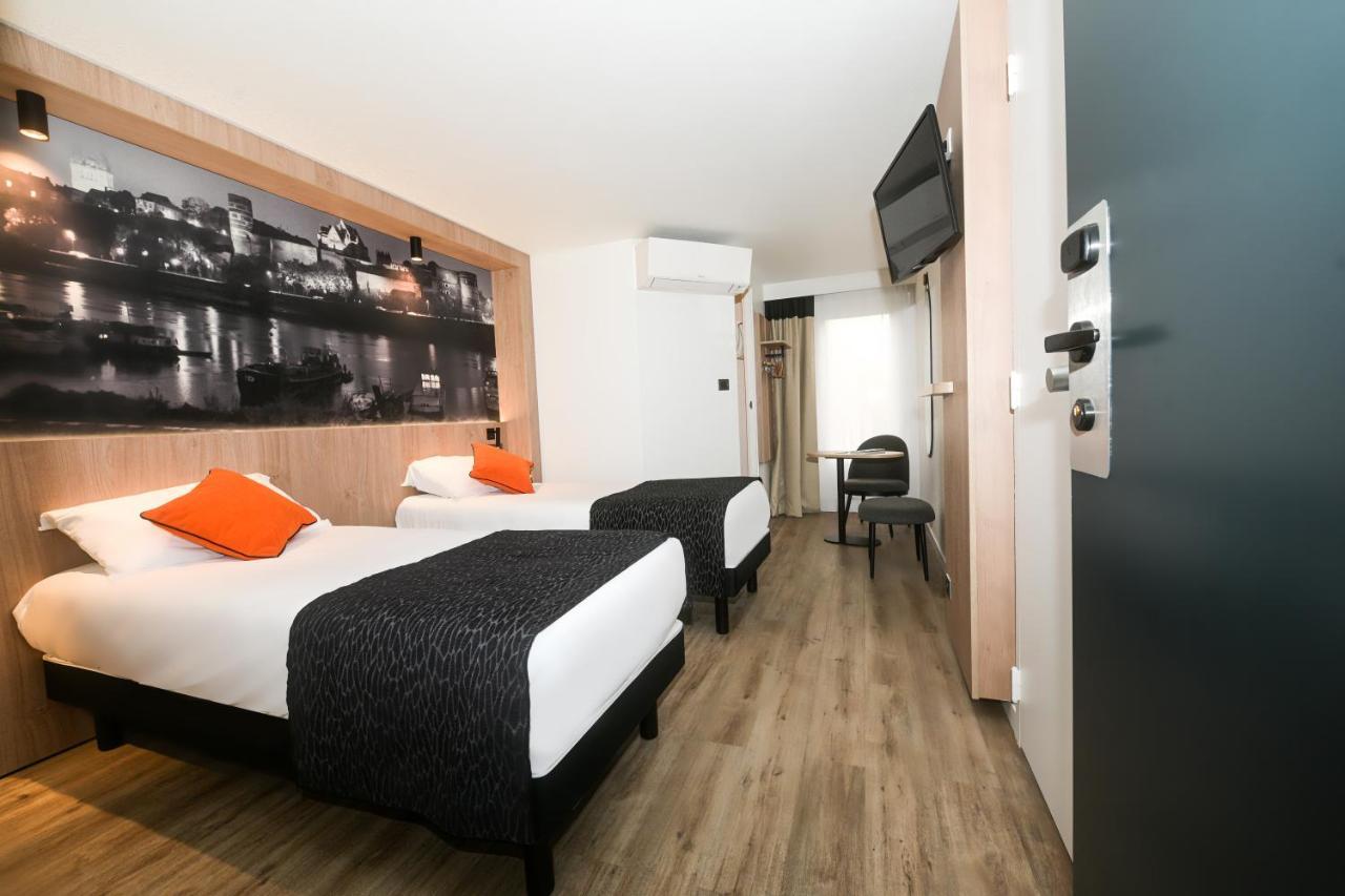 Logis Angers Sud Hotel Buitenkant foto