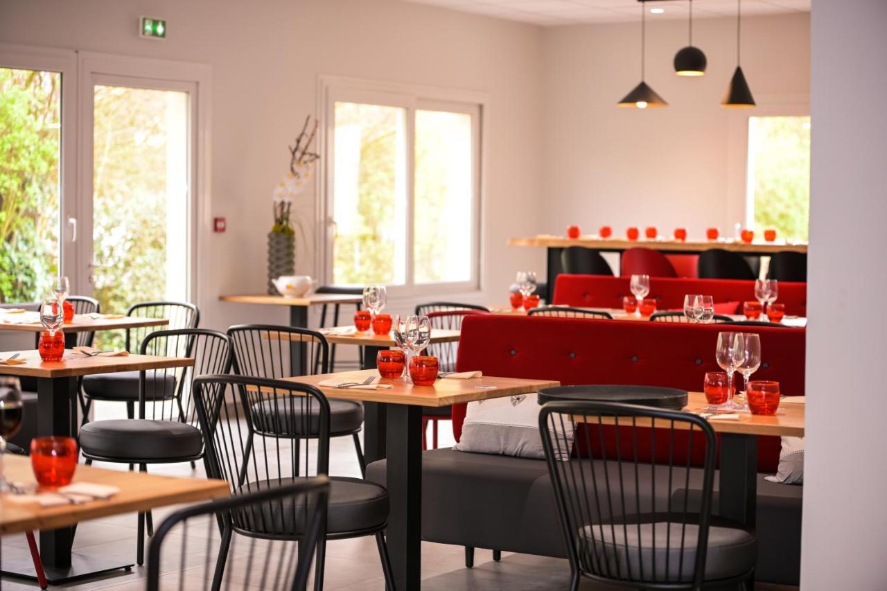 Logis Angers Sud Hotel Buitenkant foto
